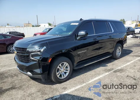 2022 Chevrolet Suburban C1500 Lt z USA, uszkodzony, nr VIN 1GNSCCKT1NR305591